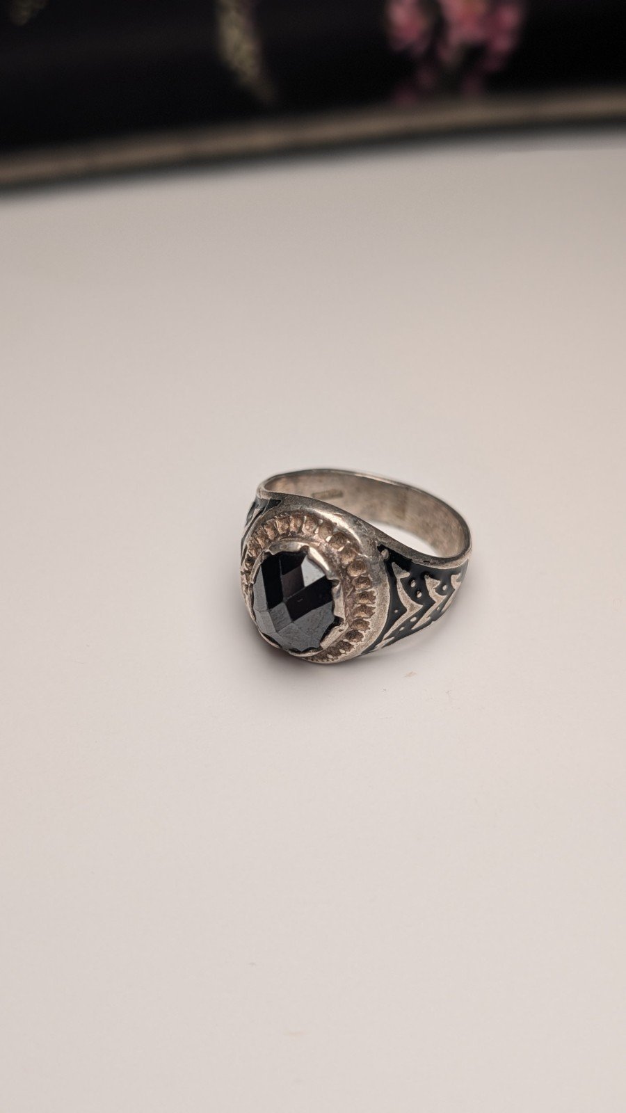 Vintage Sterling Silver 1965 Egyptian Black Onyx Ring | Size P | 925 Silver