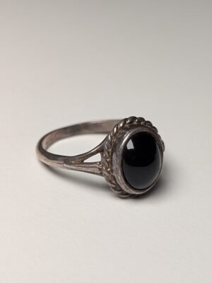 Vintage Sterling Silver Black Onyx Gemstone Ring | Size O | 925 Silver