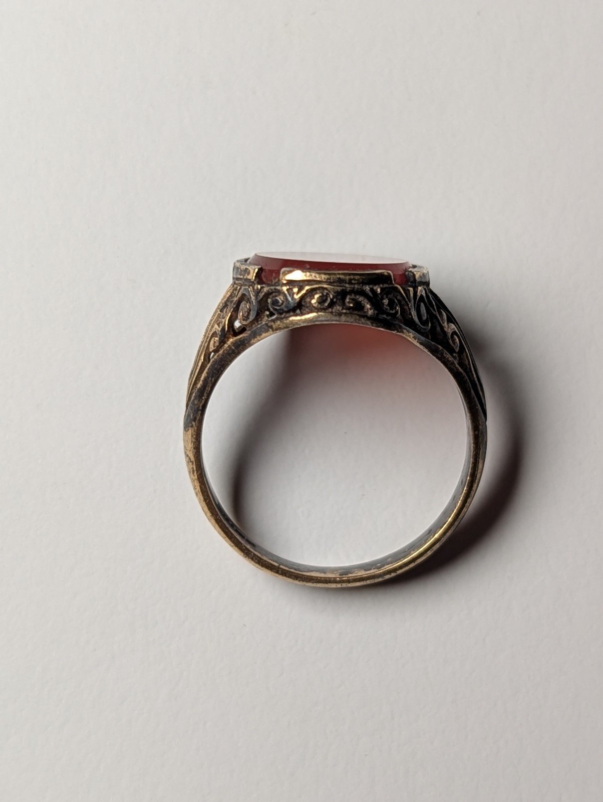 Vintage Sterling Silver 9ct Gold Plated Flat Carnelian Gemstone Ring | Size P1/2 - Image 7