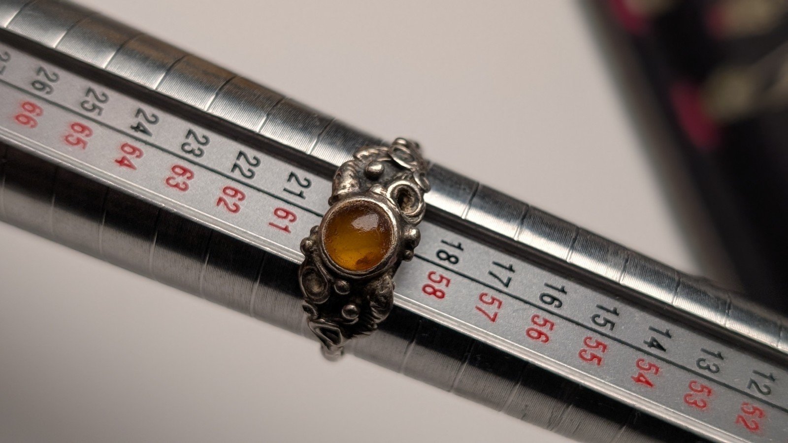 Vintage Sterling Silver Orange Amber Gemstone Ring | Size R 1/2 | 925 Silver - Image 8