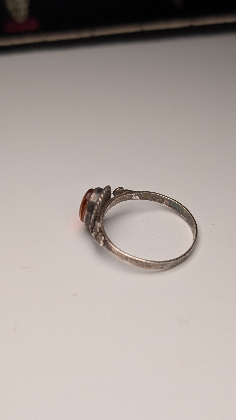 Vintage Sterling Silver Orange Amber Gemstone Flowers Ring | Size P | 925 Silver - Image 3