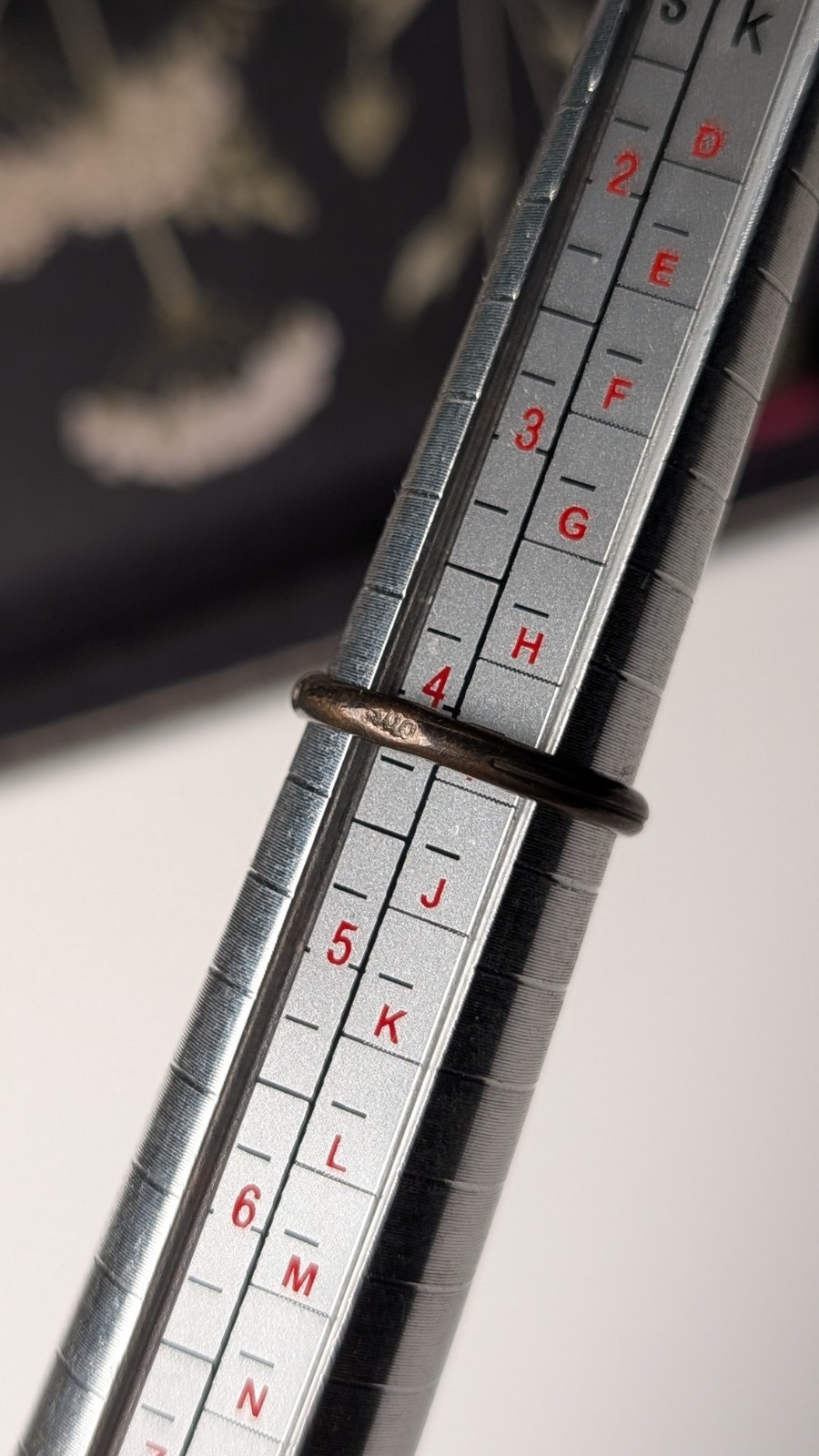 Vintage Sterling Silver Red Gemstone Ring | Size H 1/2 | 925 Silver - Image 10