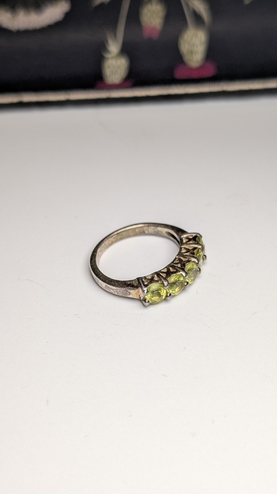 Vintage Sterling Silver 5 Gemstone Row Peridot Ring | Size K 1/2 | 925 Silver - Image 2