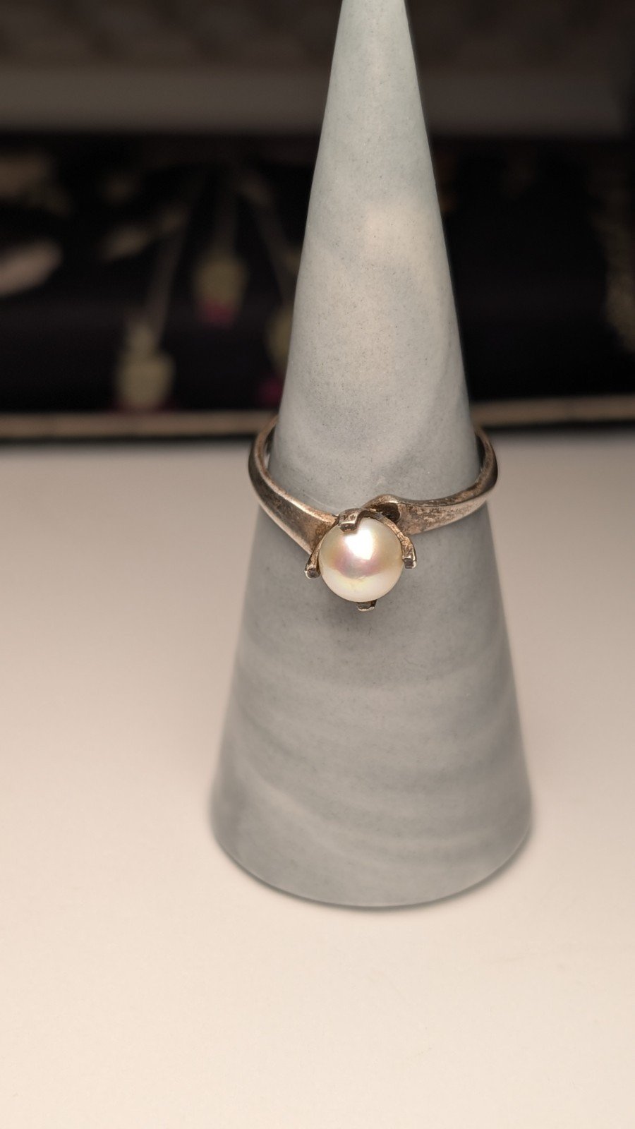 Vintage Sterling Silver 1969 Cultured Pearl Ring | Size P 1/2 | 925 Silver - Image 7