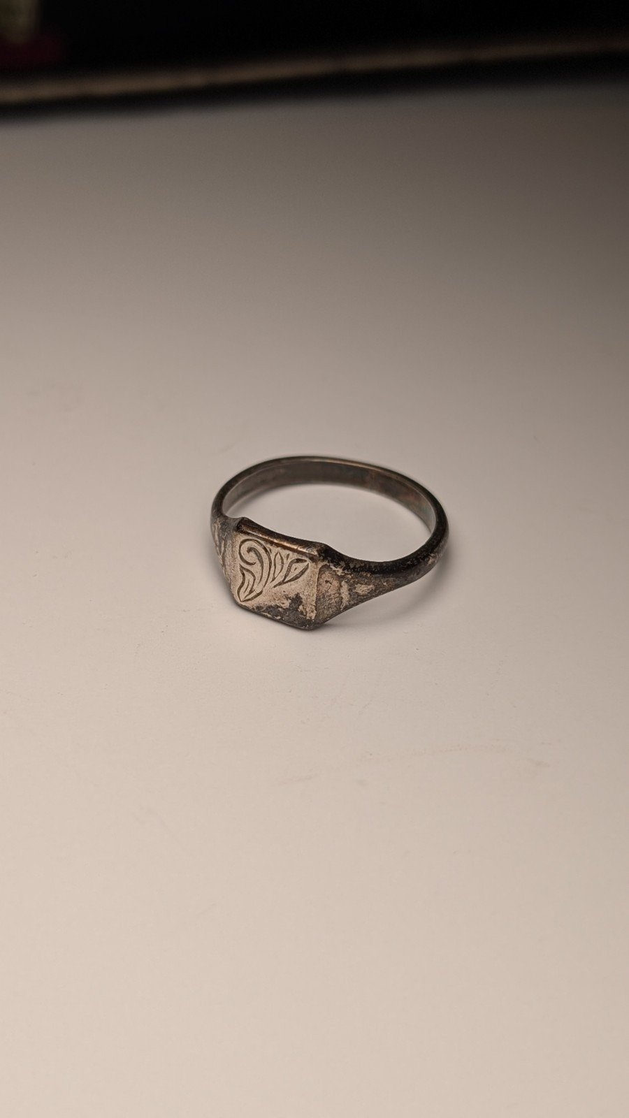 Vintage Sterling Silver 1982 Etched Signet Ring | Size L | 925 Silver