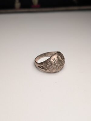 Vintage Sterling Silver Etched Floral Design Ring | Size Q | 925 Silver