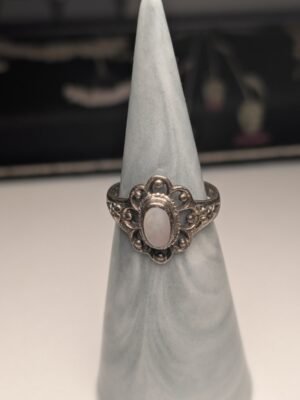 Vintage Sterling Silver Oval Mother Of Pearl Ring | Size L | 925 Silver