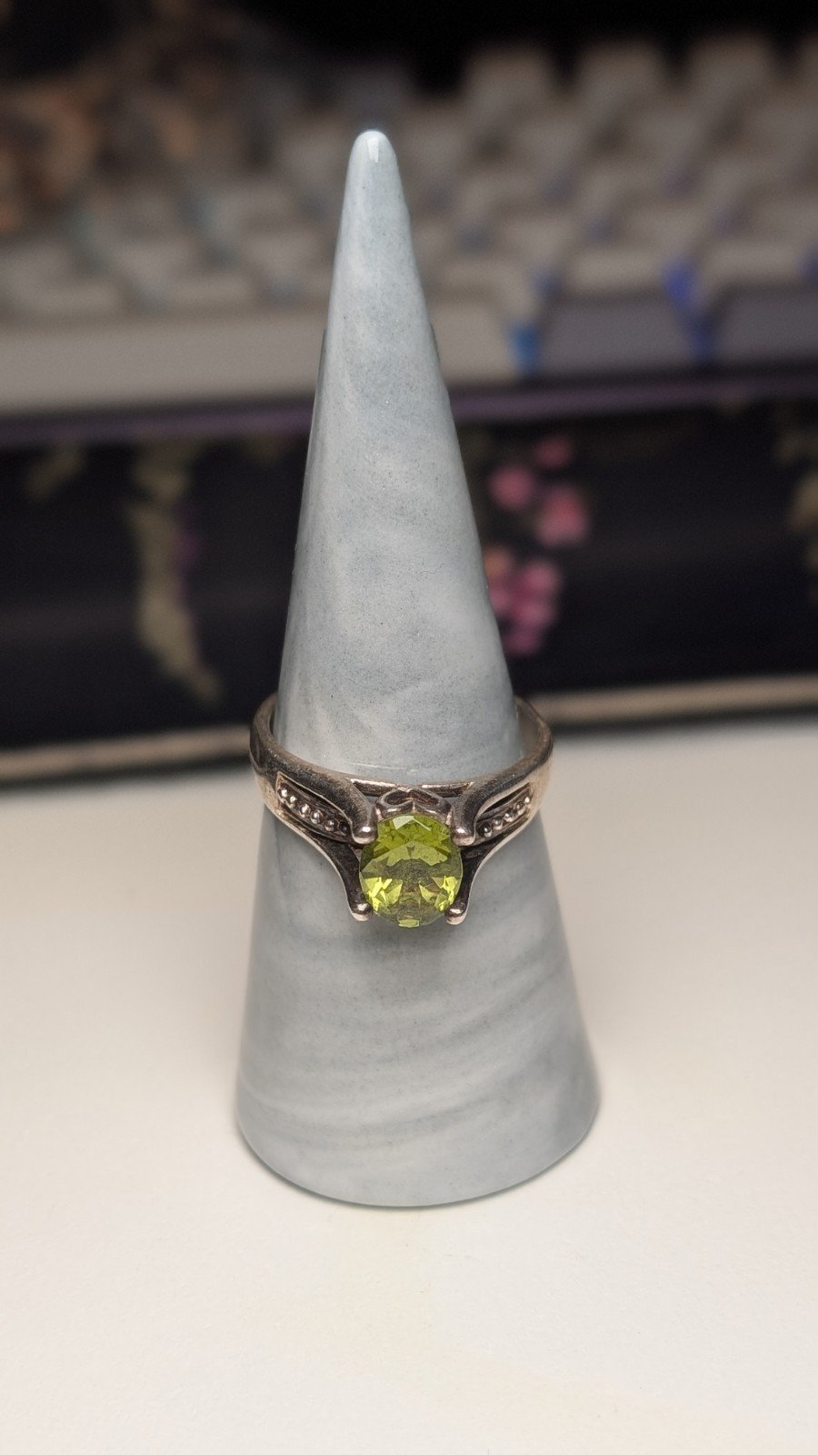 Vintage Sterling Silver Peridot Ring | Size T 1/2 | 925 Silver - Image 7