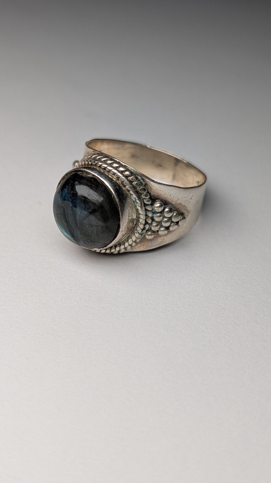 Vintage Sterling Silver Labradorite Ring | Size S | 925 Silver - Image 6