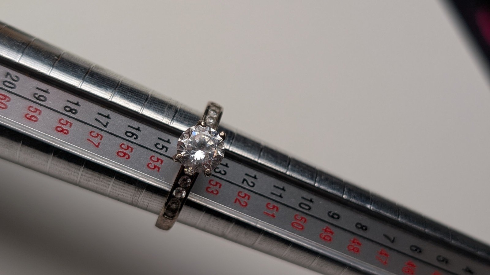 Vintage Sterling Silver Clear CZ Gemstone Ring | Size N | 925 Silver - Image 8