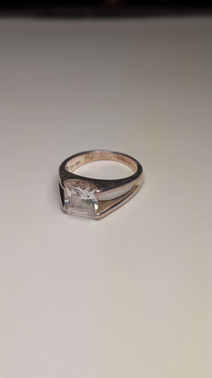 Vintage Sterling Silver CZ Stone Ring | Size N | 925 Silver - Image 2