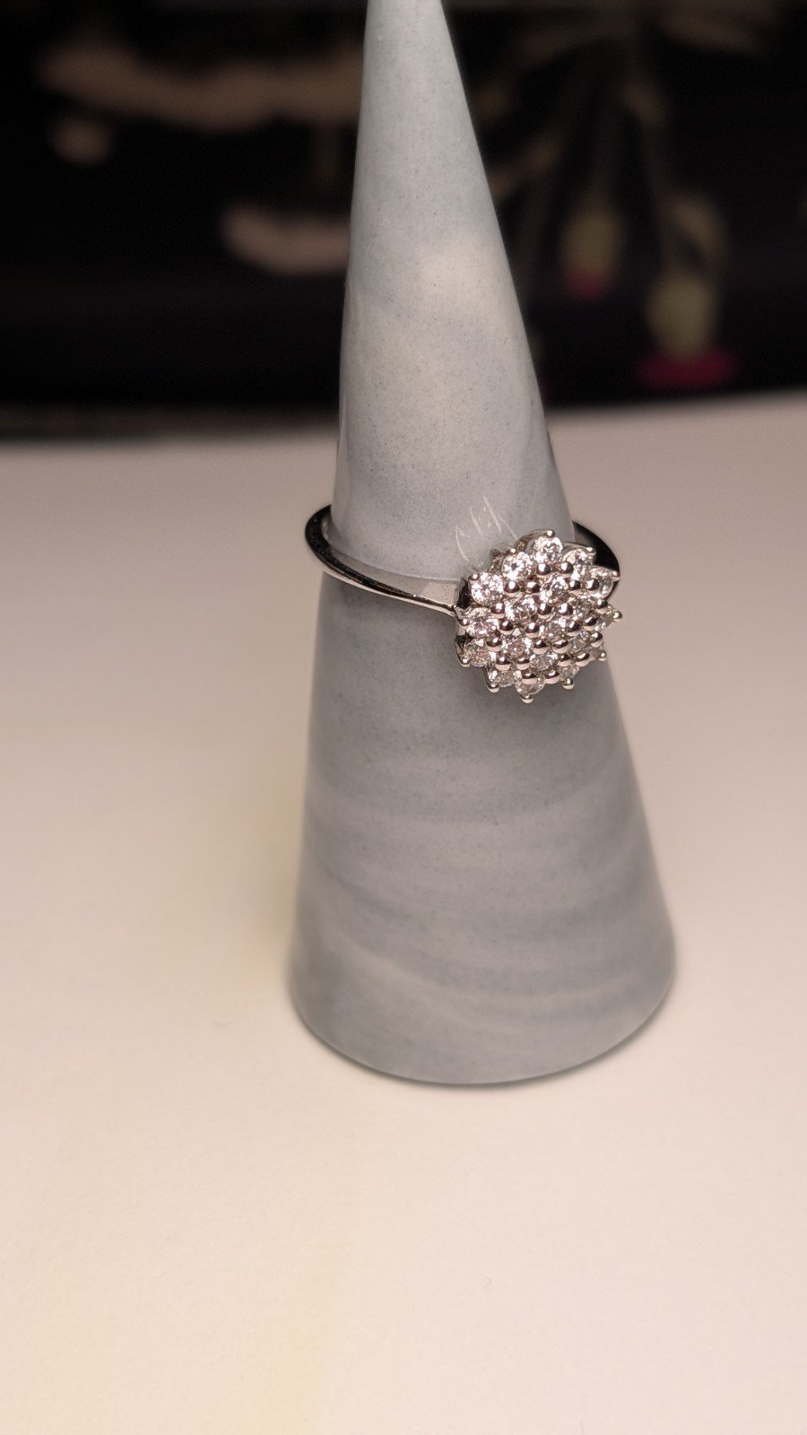 Vintage Sterling Silver Clear CZ Cluster Ring | Size Q | 925 Silver - Image 6