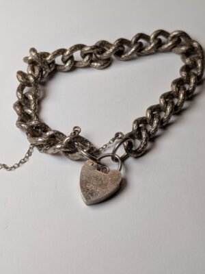 Vintage Sterling Silver Heart Chain Bracelet | 18cm | 29g | Made In London 1975