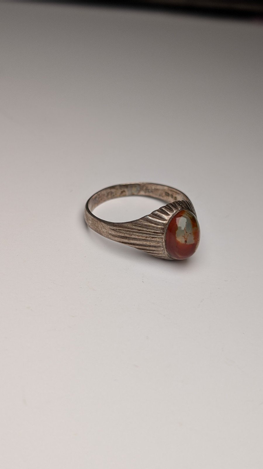 Vintage Sterling Silver 1976 Agate Ring | Size T 1/2 | 925 | Made In London - Image 2
