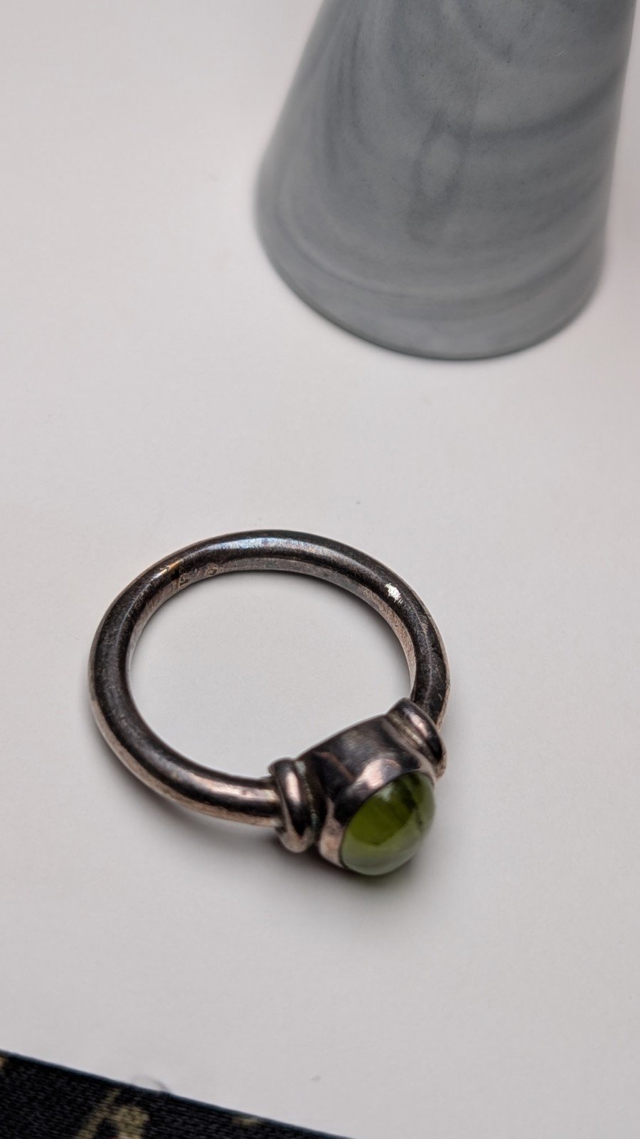 Vintage Sterling Silver Green Peridot Gemstone Ring | Size Q | 925 Silver - Image 7