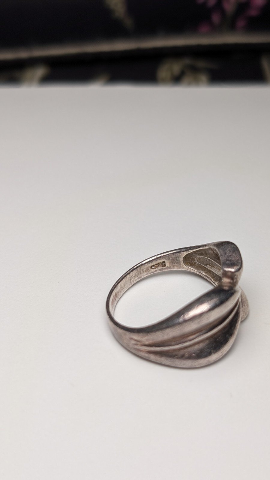 Vintage Sterling Silver Leaves Ring | Size S | 925 Silver - Image 4