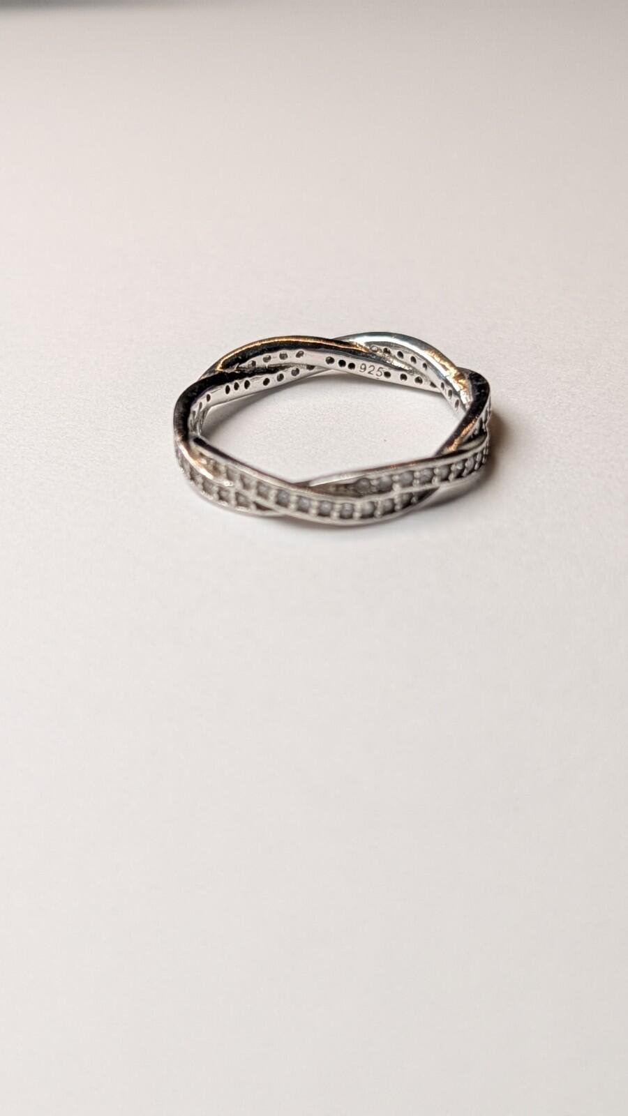 Vintage Sterling Silver Clear Gemstones Cross Ring | Size P 1/2 | 925 silver - Image 2