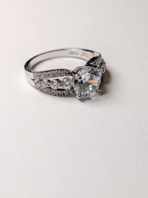 Vintage Sterling Silver Cluster Clear Gemstone Ring | Size Q 1/2 | 925 Silver