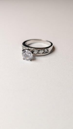 Vintage Sterling Silver CZ Stone Ring | Size J | 925 Silver