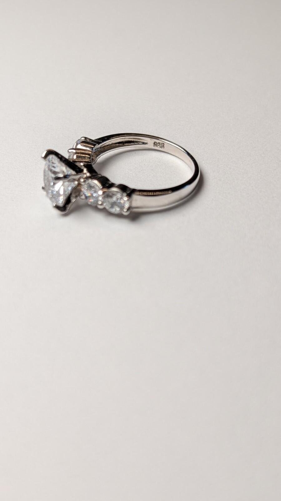 Vintage Sterling Silver Clear Gemstone 5 Stone Ring | Size L 1/2 | 925 Silver - Image 4