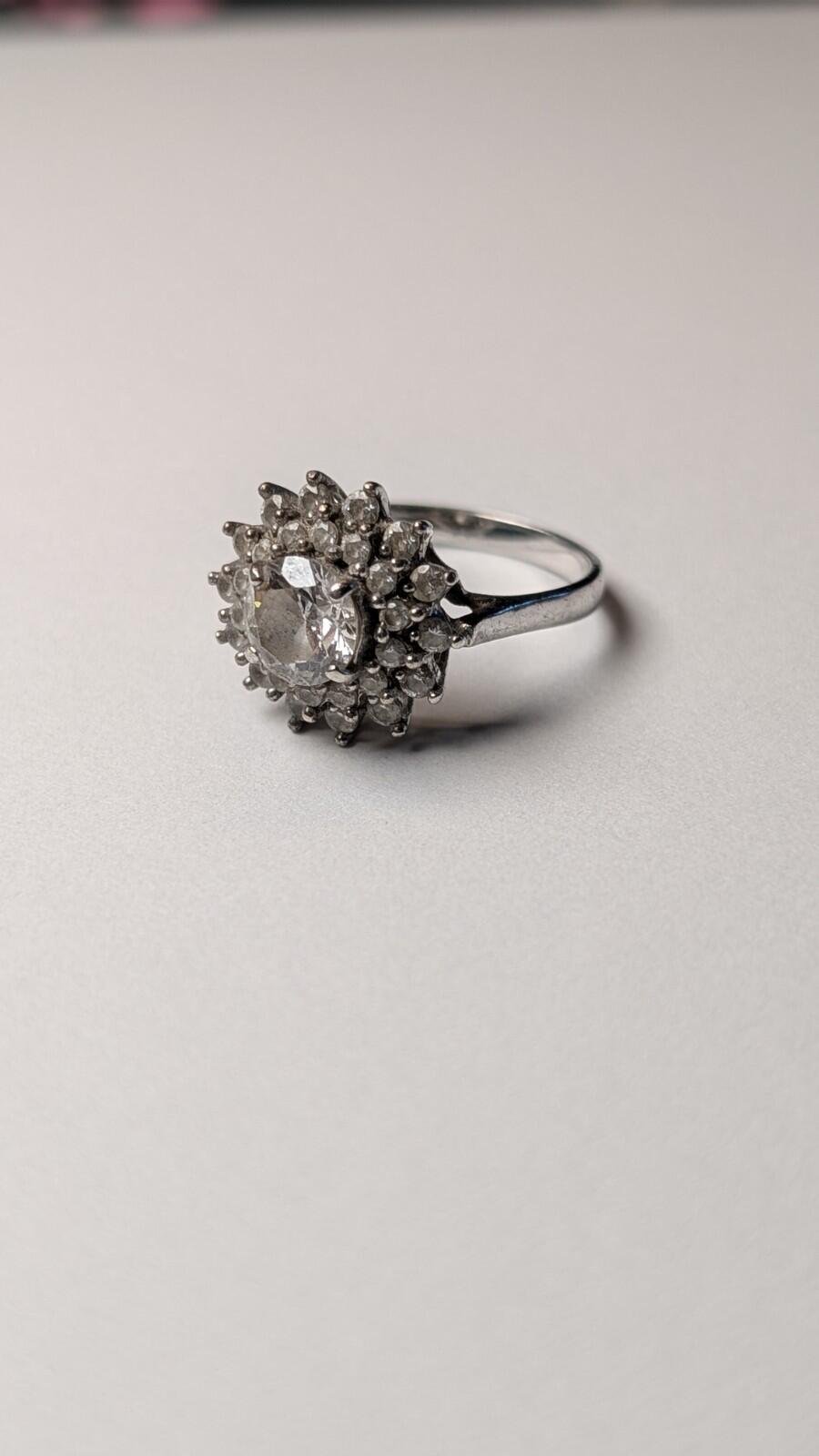 Vintage Sterling Silver Clear CZ Cluster Ring | Size P 1/2 | 925 Silver - Image 3