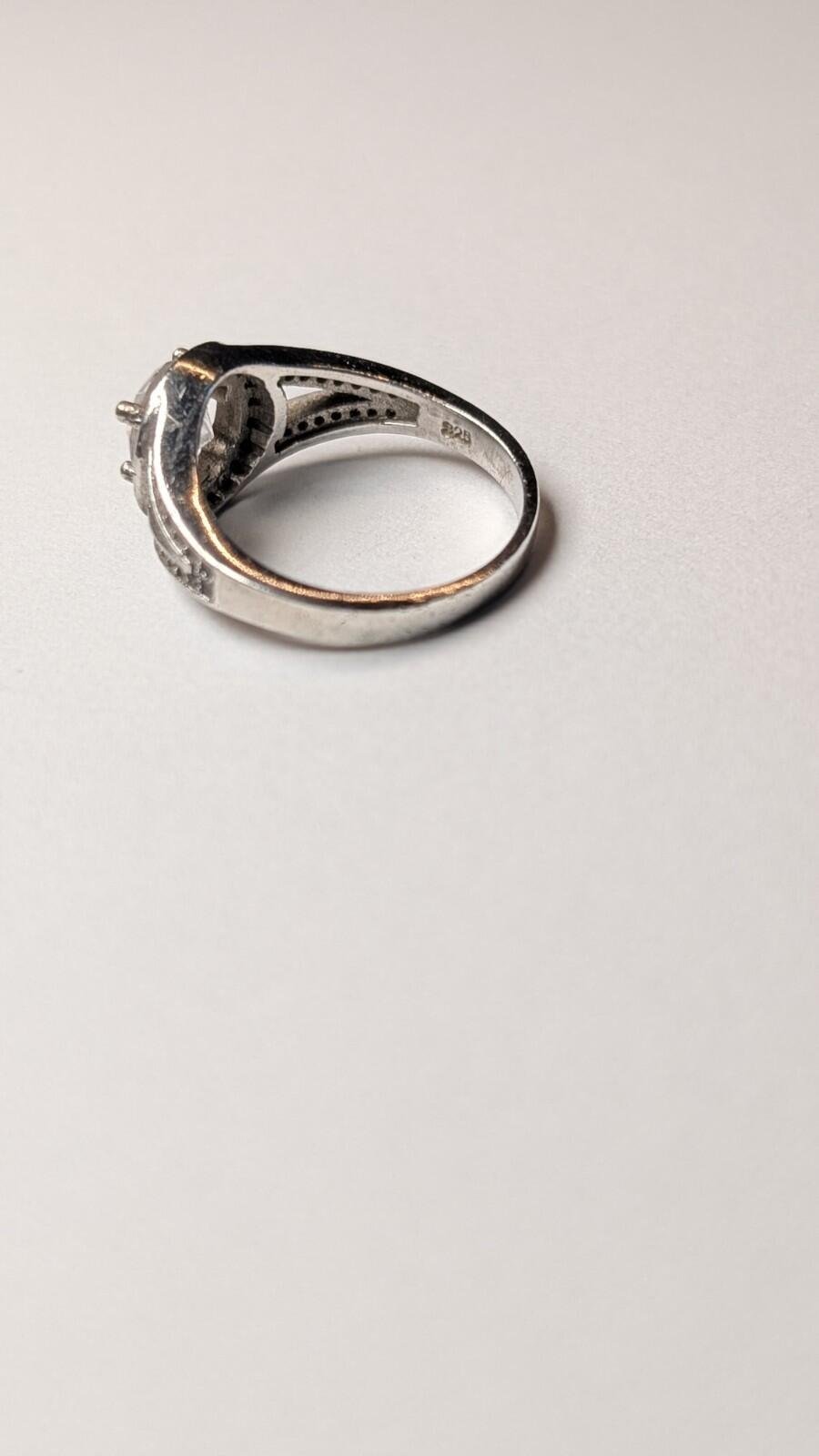 Vintage Sterling Silver CZ Stone Ring | Size M 1/2 | 925 Silver - Image 4