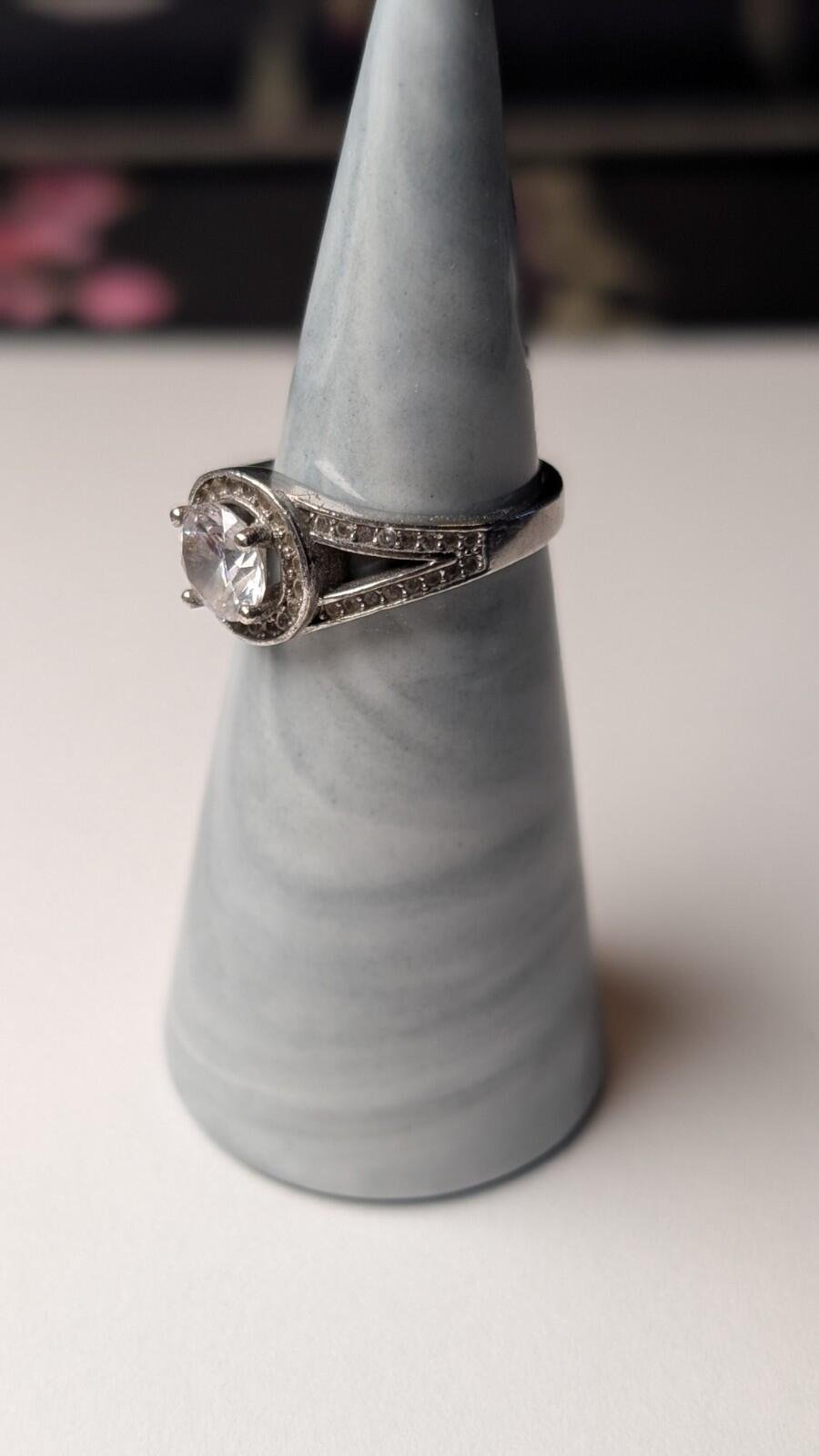Vintage Sterling Silver CZ Stone Ring | Size M 1/2 | 925 Silver - Image 6