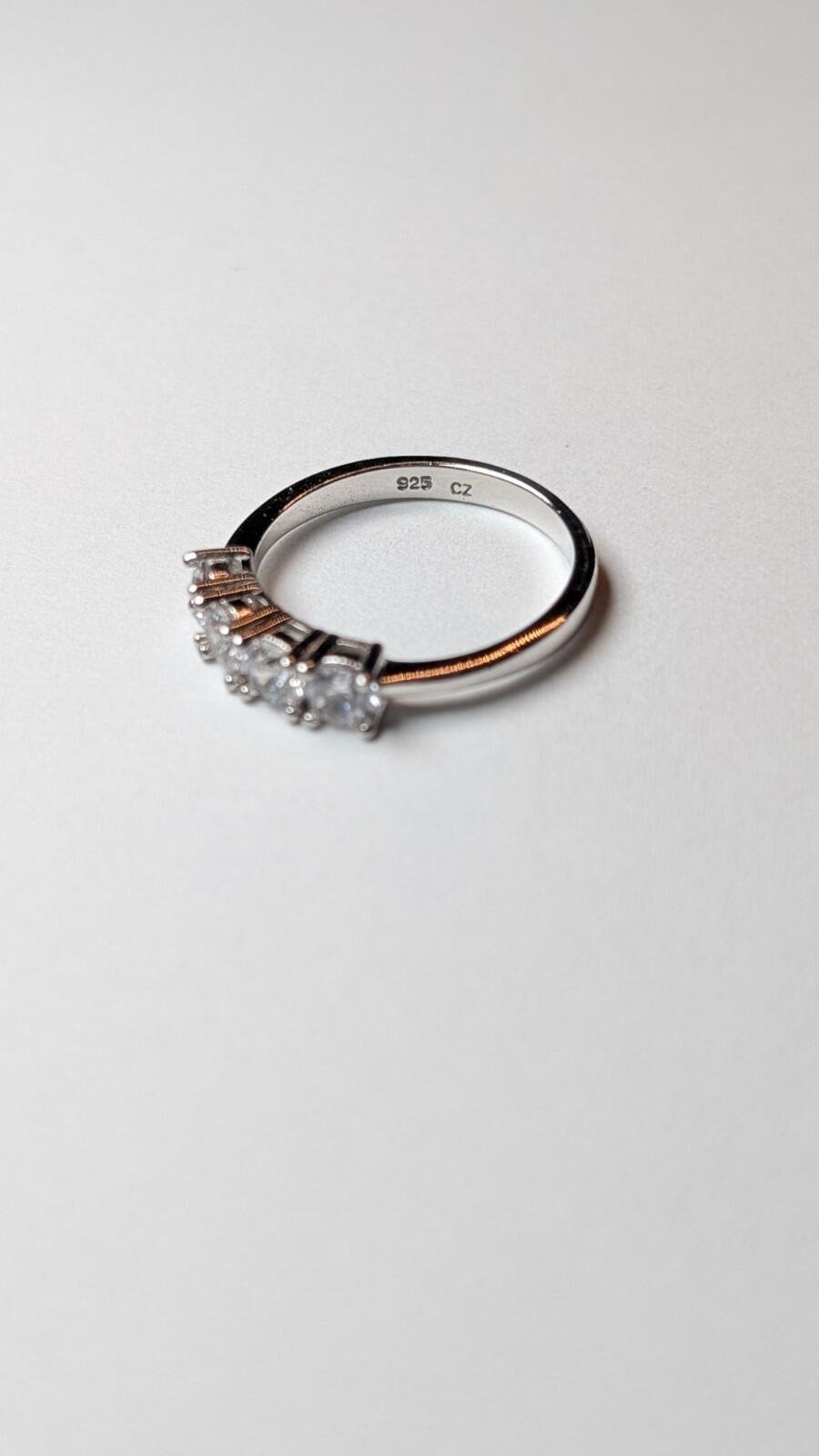 Vintage Sterling Silver Clear Gemstone 4 Stone Ring | Size P 1/2 | 925 Silver - Image 2