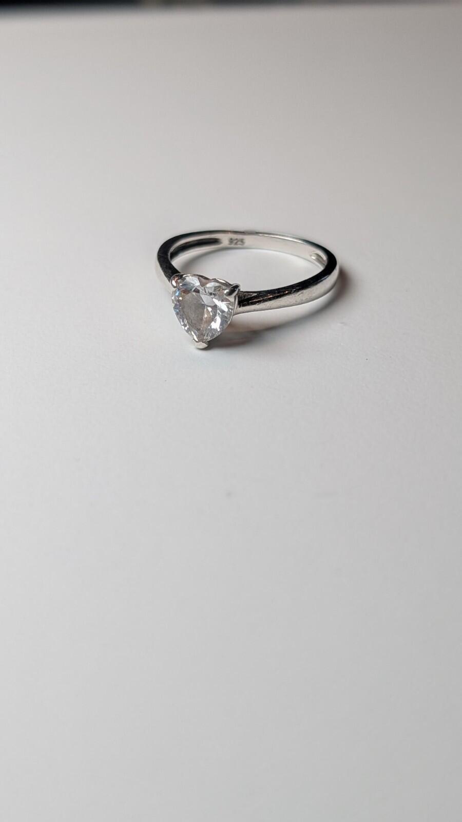 Vintage Sterling Silver Heart Clear Gemstone Ring | Size N 1/2 | 925 Silver - Image 2
