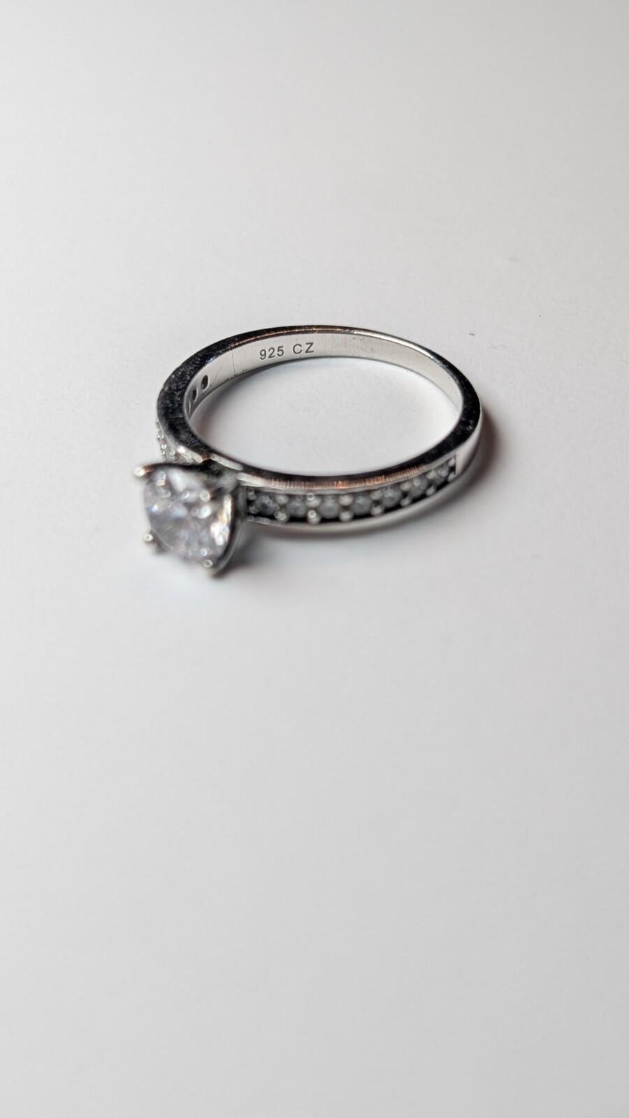 Vintage Sterling Silver CZ Stone Ring | Size N | 925 Silver - Image 2