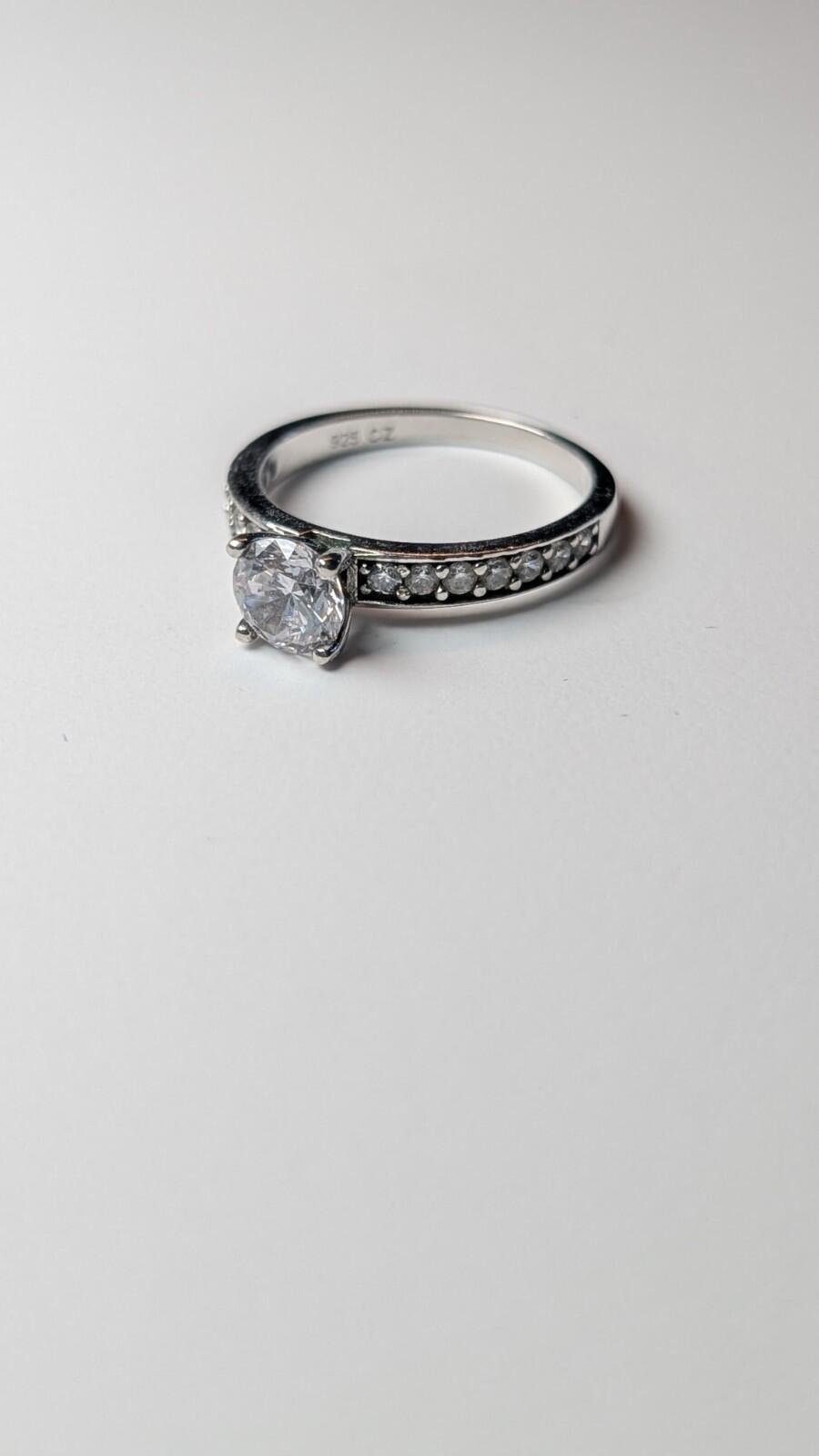 Vintage Sterling Silver CZ Stone Ring | Size N | 925 Silver - Image 3