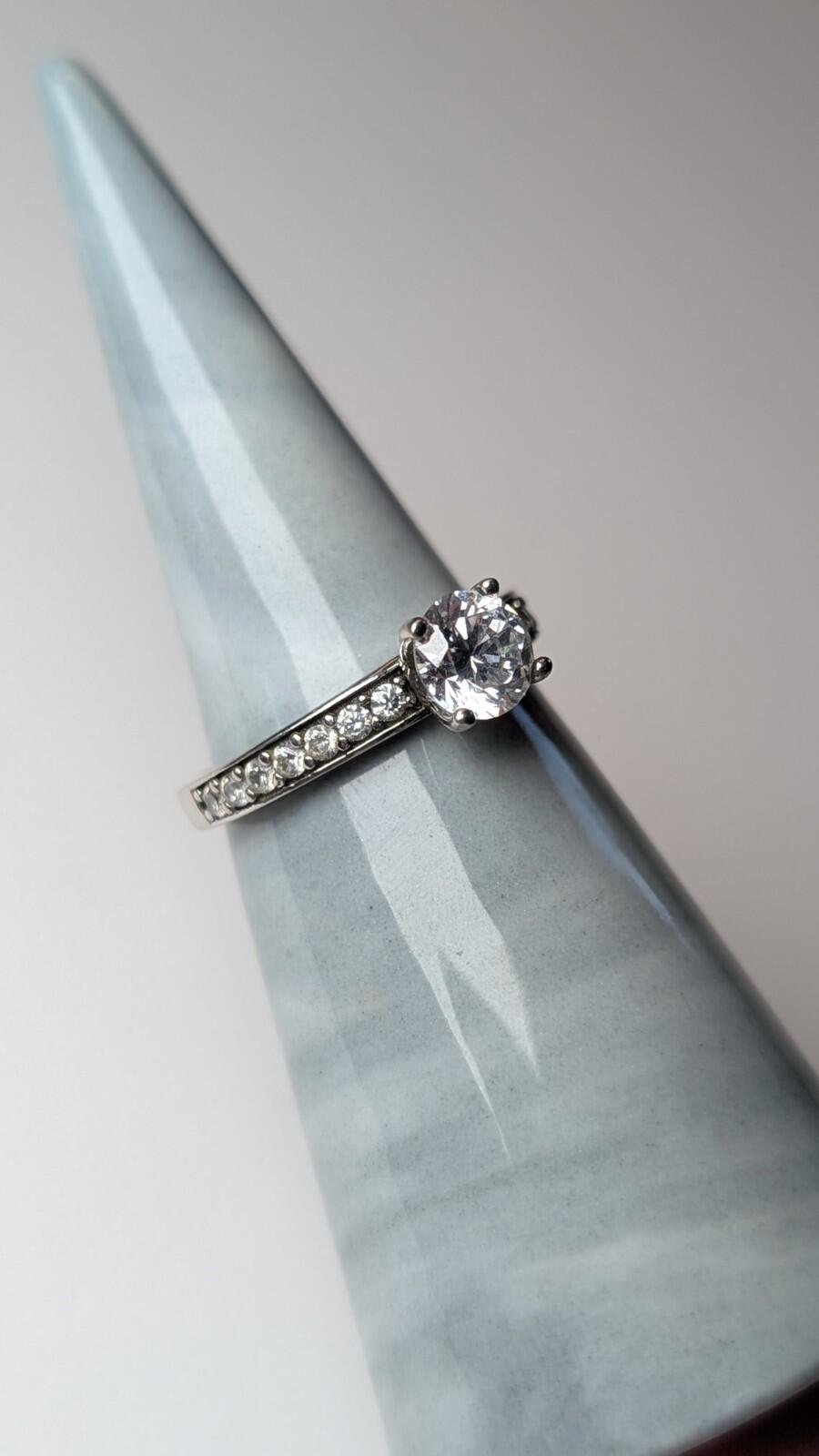 Vintage Sterling Silver CZ Stone Ring | Size N | 925 Silver - Image 7
