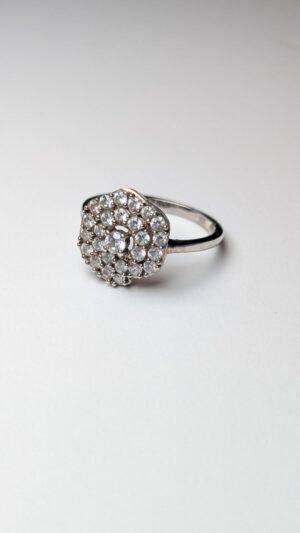 Vintage Sterling Silver Clear Spiral Cluster Ring | Size Q 1/2 | 925 Silver