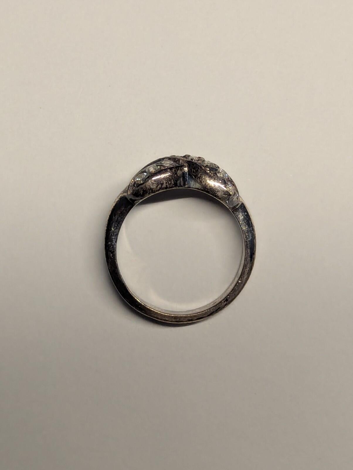 Vintage Sterling Silver CZ Cross Ring | Size M | 925 Silver - Image 4