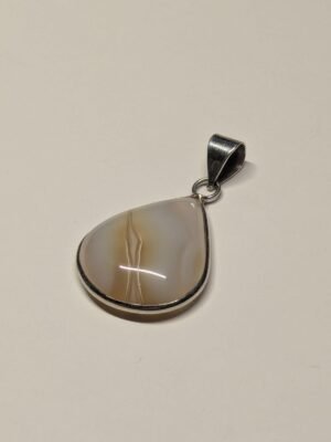 Vintage Sterling Silver Teardrop Agate Pendant | 925 Silver
