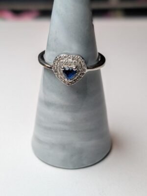 Vintage Sterling Silver Blue Heart Gemstone Cluster Ring | Size Q | 925 Silver