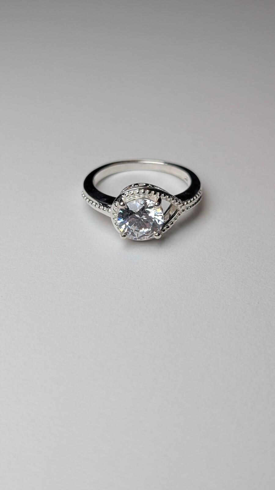 Vintage Sterling Silver Swarovski Clear Gemstone Ring | Size P 1/2 | 925 - Image 3