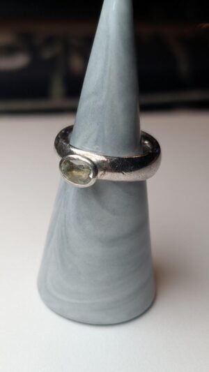 Vintage Sterling Silver Green Gemstone Ring | Size P 1/2 | 925 Silver