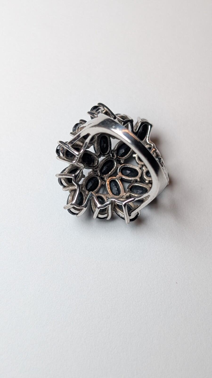 Vintage Sterling Silver Black Onyx Cluster Ring | Size K | 925 Silver - Image 4