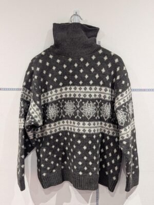 Vintage Exhaust Grey And White Winter Christmas Jumper Size Large Marks See Pics