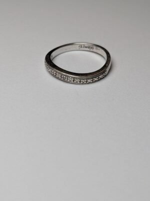 Vintage Sterling Silver Wavey Band Ring | Size Q 1/2 | 925 Silver