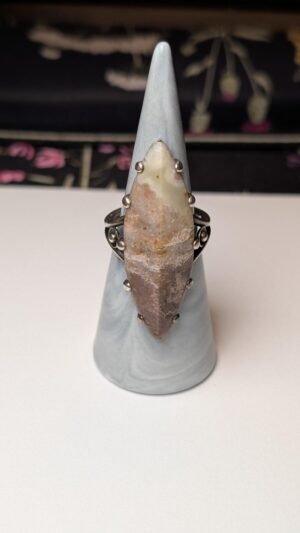 Vintage Sterling Silver Marquise Agate Shield Ring | Size R | 925 Silver