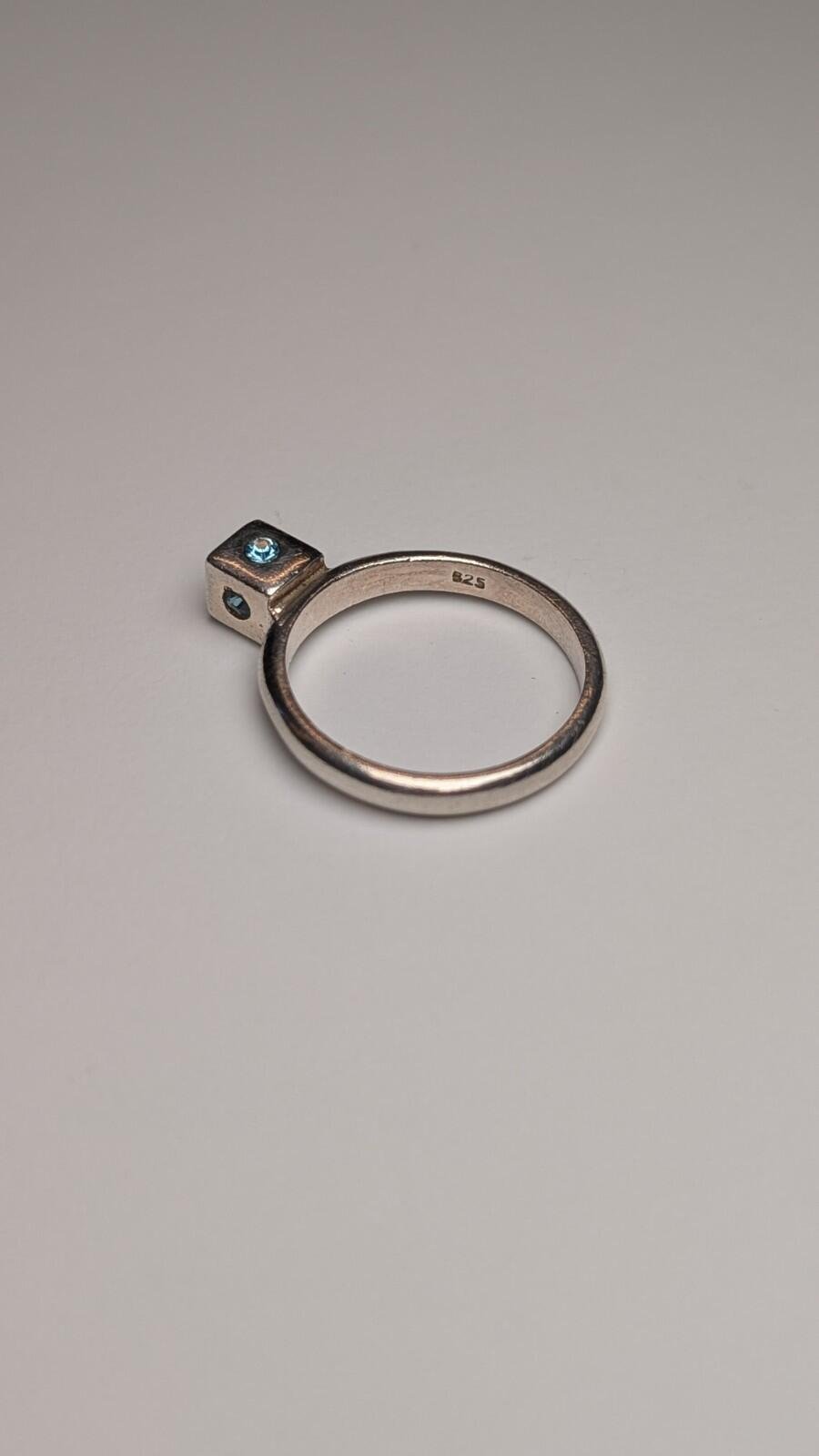 Vintage Sterling Silver Blue Gemstone Box Ring | Size M 1/2 | 925 Silver - Image 2