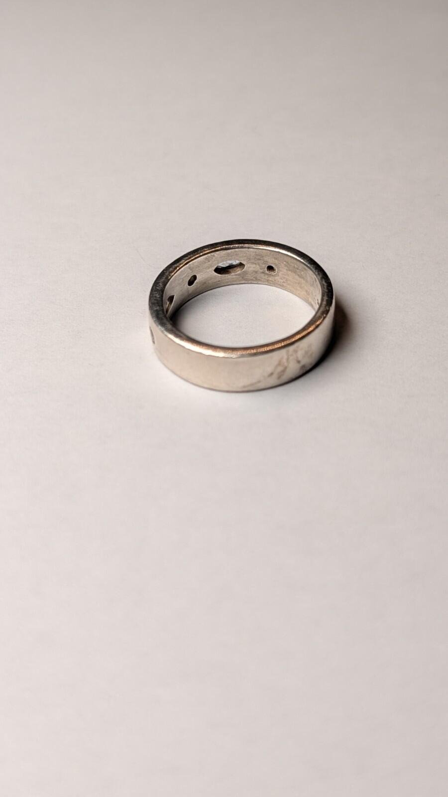 Vintage Sterling Silver Clear Gemstone Band Ring | Size N | 925 Silver - Image 4