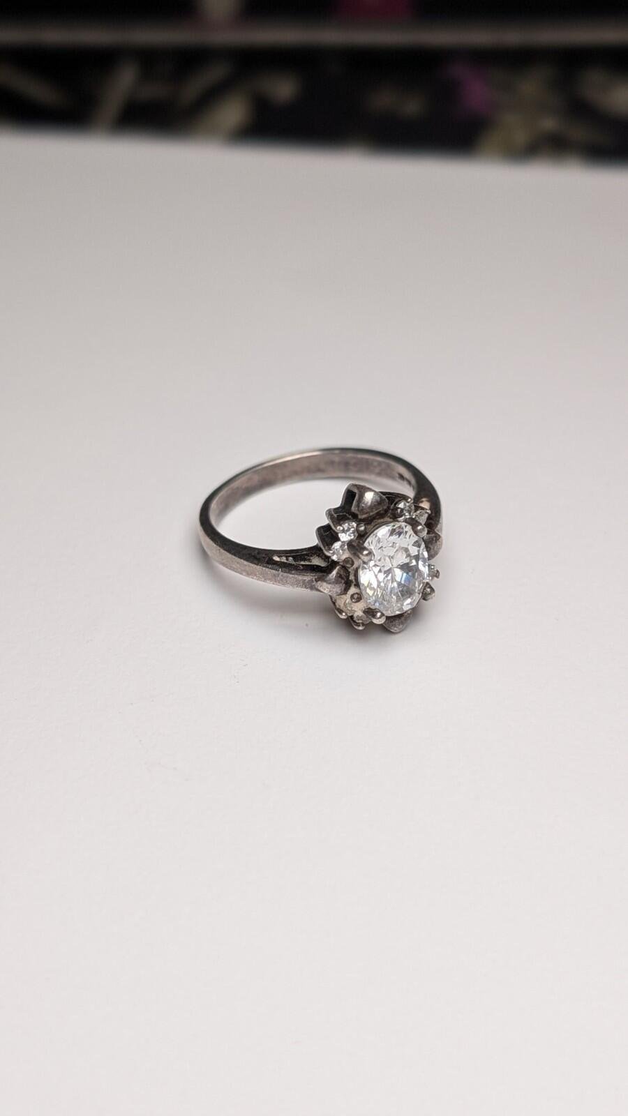 Vintage Sterling Silver Clear Gemstone Cluster Ring | Size O 1/2 | 925 Silver