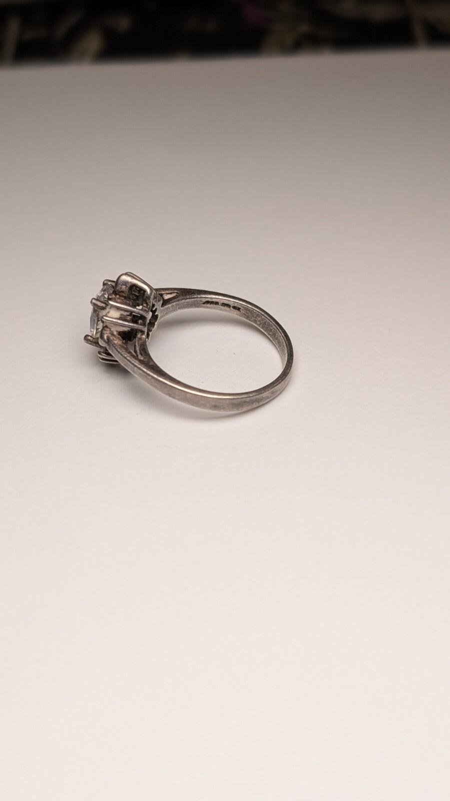 Vintage Sterling Silver Clear Gemstone Cluster Ring | Size O 1/2 | 925 Silver - Image 4