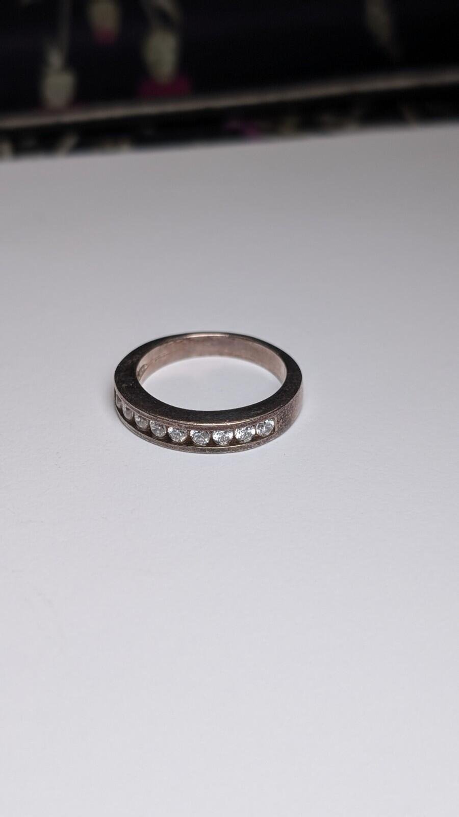 Vintage Sterling Silver Clear Gemstone Band Ring | Size S | 925 Silver - Image 4