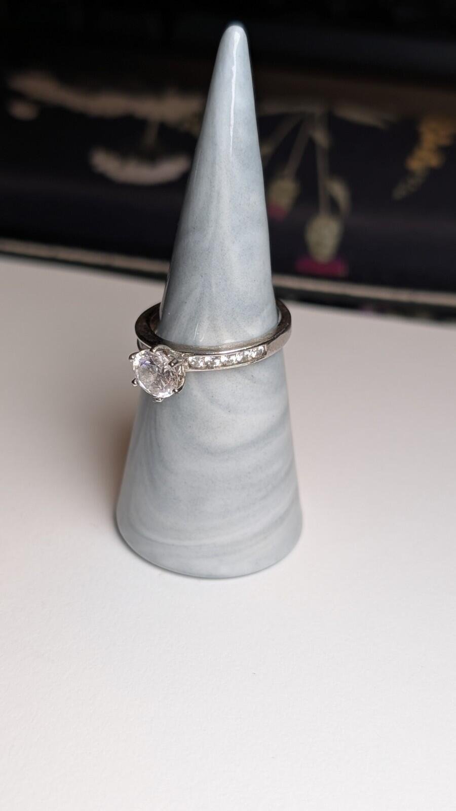Vintage Sterling Silver Clear Gemstone Band Ring | Size Q 1/2 | 925 Silver - Image 4