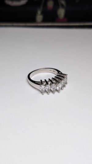 Vintage Sterling Silver Clear Gemstone Ring | Size Q | 925 Silver