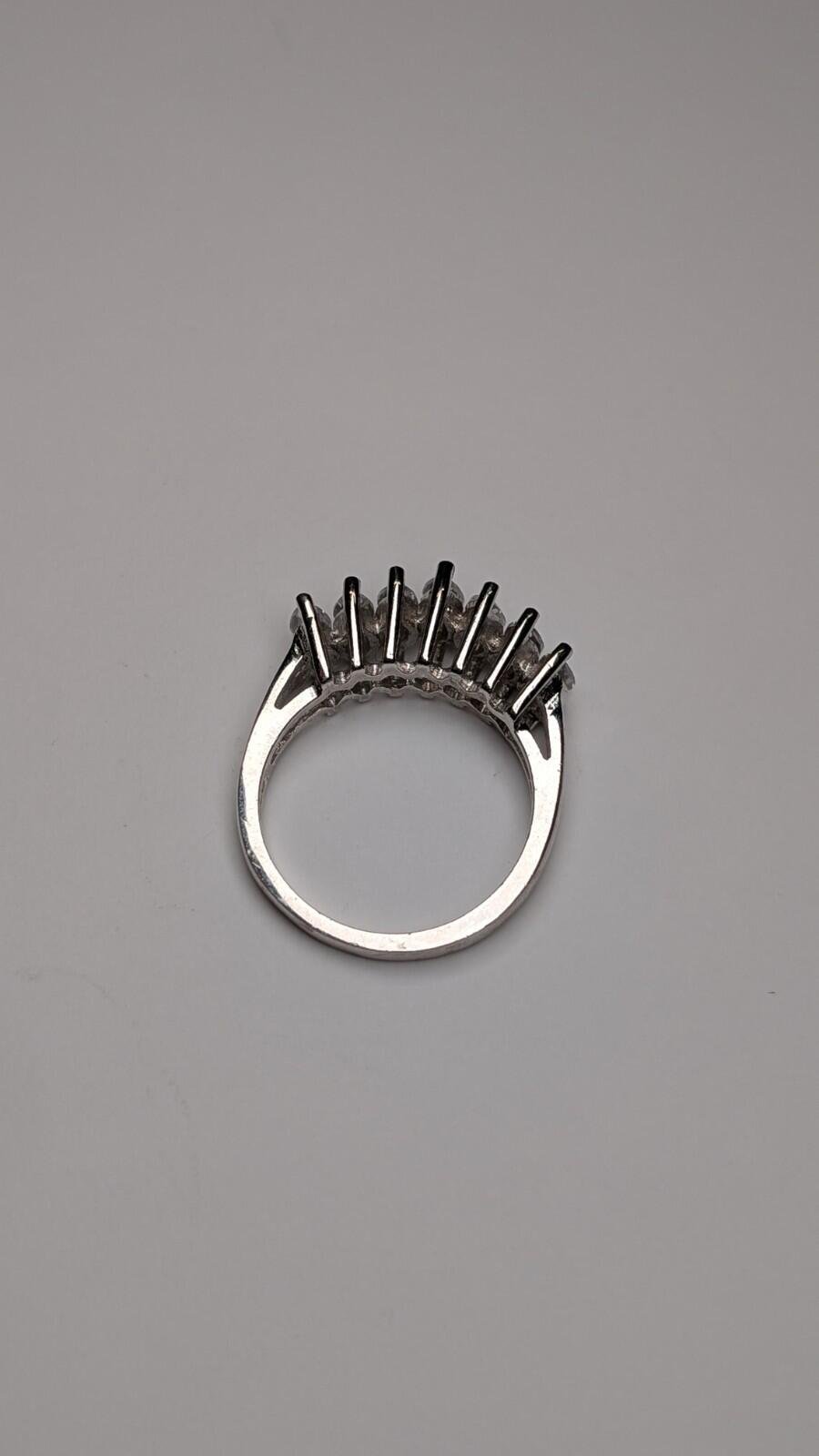 Vintage Sterling Silver Clear Gemstone Ring | Size Q | 925 Silver - Image 5
